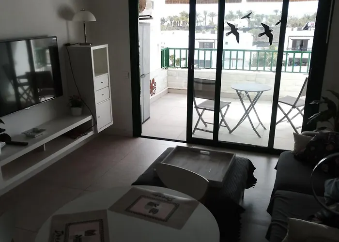 Tuscan Apartment Mit Meerblick Und Terrasse